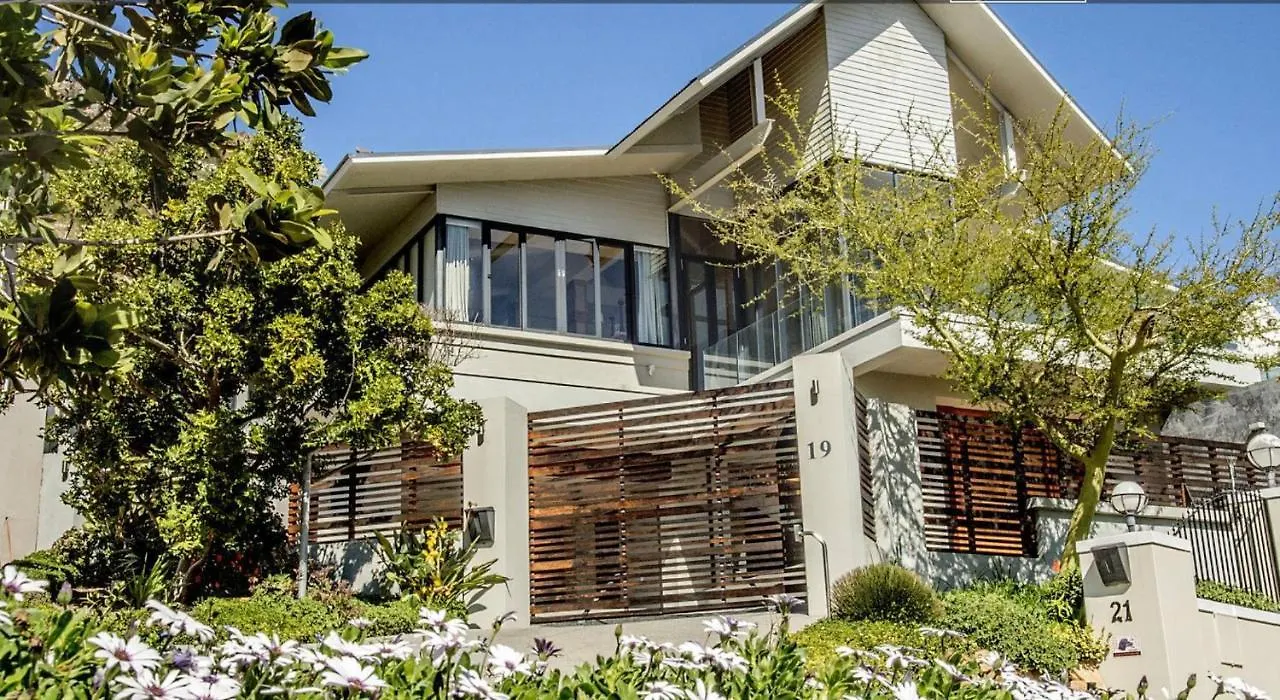 Pepper House Villa ,Housekeeper , Heated Pool , Hot Tub, Backup Solar And Water Systems Kapstadt