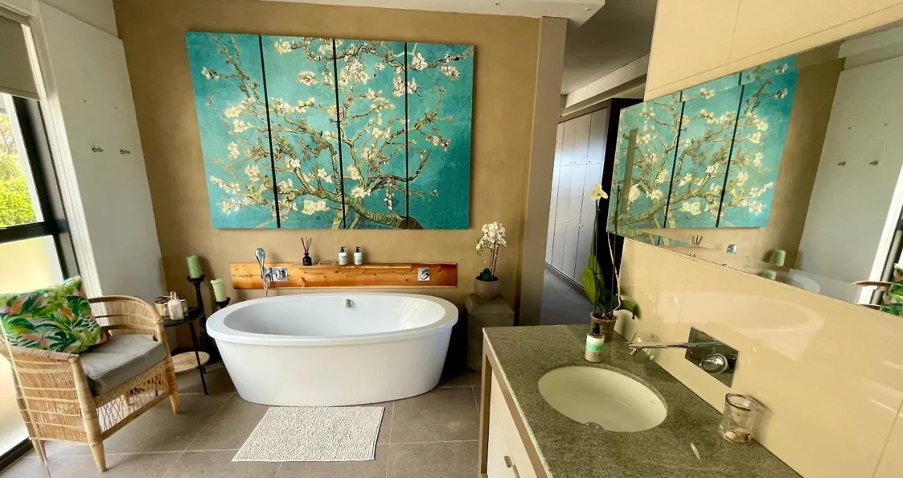 Pepper House Villa ,Housekeeper , Heated Pool , Hot Tub, Backup Solar And Water Systems Kapstadt