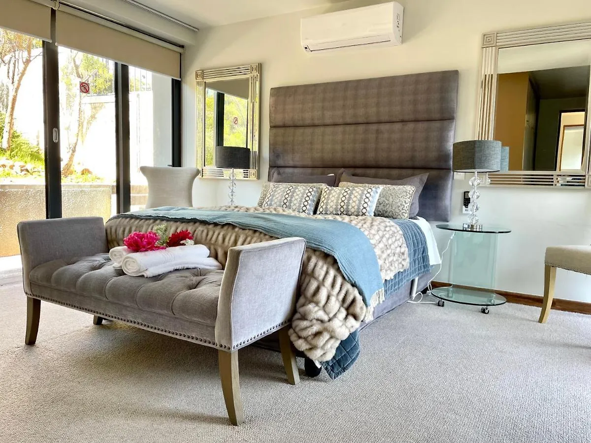 Pepper House Villa ,Housekeeper , Heated Pool , Hot Tub, Backup Solar And Water Systems Kapstadt